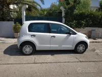 Usata VW up! 68 CV (50 kW) 2014 Bianco Utilitaria