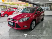 Usata Ford Focus Titanium 150 CV (110 kW) 2011 Rosso Berlina