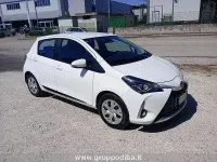 Usata Toyota Yaris Active 72 CV (52 kW) 2019 Bianco Berlina