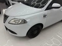Usata Lancia Ypsilon 69 CV (50 kW) 2013 Bianco Utilitaria