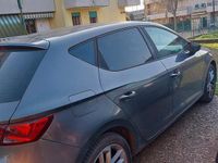 Usata Seat Leon 105 CV (77 kW) 2014 Grigio Berlina