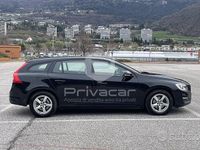 Usata Volvo V60 Kinetic 150 CV (110 kW) 2016 Nero Station wagon