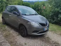 Usata Lancia Ypsilon 69 CV (50 kW) 2016 Utilitaria