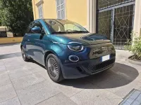 Usata Fiat 500e 42 kW (58 CV) 2021 Blu/azzurro Utilitaria