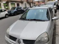 Usata Renault Clio 75 CV (55 kW) 2005 Grigio Utilitaria