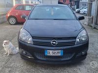 Usata Opel Astra GTC Cosmo 101 CV (74 kW) 2007 Nero Coupé