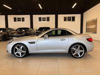 Usata Mercedes SLC180 AMG line 156 CV (114 kW) 2017 Grigio Cabrio