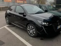 Usata Peugeot 208 75 CV (55 kW) 2023 Nero Utilitaria