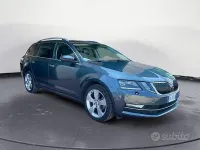 Usata Skoda Octavia G-TEC Style 131 CV (96 kW) 2020 Grigio Station wagon