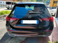 Usata Mercedes C220 Business 200 CV (147 kW) 2021 Nero Station wagon