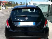 Usata Lancia Ypsilon 85 CV (62 kW) 2015 Nero Utilitaria