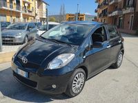 Usata Toyota Yaris Sol 69 CV (50 kW) 2011 Nero Berlina