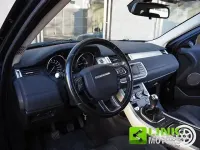 Usata Land Rover Range Rover evoque Prestige 150 CV (110 kW) 2015 Rosso SUV