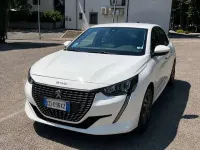 Usata Peugeot 208 Active 75 CV (55 kW) 2021 Utilitaria