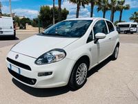 Usata Fiat Punto Easy 75 CV (55 kW) 2015 Bianco Utilitaria
