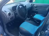 Usata Ford Fusion 68 CV (50 kW) 2003 Nero Utilitaria