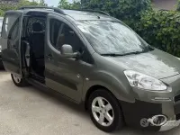 Usata Peugeot Partner 92 CV (67 kW) 2011 Verde Monovolume
