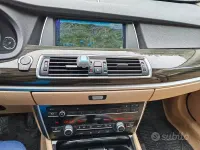 Usata BMW 520 184 CV (135 kW) 2013 Nero Berlina