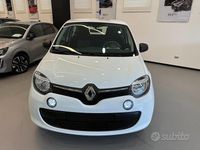 Usata Renault Twingo SE 69 CV (50 kW) 2019 Bianco pastello Utilitaria