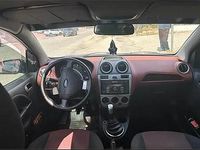 Usata Ford Fiesta 68 CV (50 kW) 2006 Nero Utilitaria