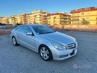 Usata Mercedes E200 Executive 184 CV (135 kW) 2011 Argento Coupé