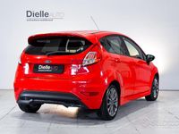 Usata Ford Fiesta ST-Line 101 CV (74 kW) 2017 Rosso (race red) Utilitaria