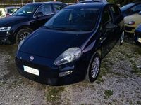 Usata Fiat Punto Young 69 CV (50 kW) 2015 Blu Utilitaria