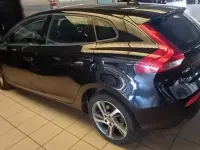 Usata Volvo V40 Business Edition 116 CV (85 kW) 2014 Nero Berlina