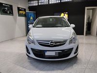 Usata Opel Corsa 86 CV (63 kW) 2011 Bianco Utilitaria