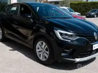Usata Renault Captur 101 CV (74 kW) 2021 Nero SUV