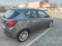 Usata Opel Corsa 90 CV (66 kW) 2019 Grigio Utilitaria