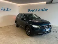 Usata VW Tiguan Life 150 CV (110 kW) 2023 Acapulcoblau SUV