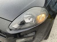 Begagnad Fiat Punto Lounge 2013 Svart Halvkombi