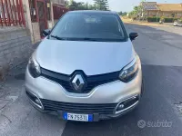 Usata Renault Captur 90 CV (66 kW) 2016 Giallo SUV