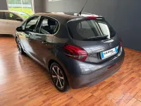 Usata Peugeot 208 Allure 75 CV (55 kW) 2017 Grigio Utilitaria