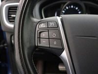 Usata Volvo V40 Plus 152 CV (111 kW) 2019 Blu/azzurro Berlina