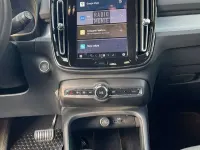Usata Volvo XC40 Plus 197 CV (144 kW) 2022 Verde SUV