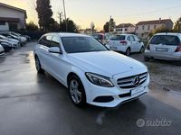 Usata Mercedes C220 Premium 169 CV (124 kW) 2015 Bianco Station wagon