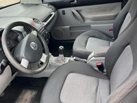 Usata VW New Beetle 105 CV (77 kW) 2005 Nero Utilitaria