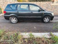 Usata Toyota Avensis Verso 116 CV (85 kW) 2003 Nero Monovolume