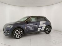 Usata Renault 5 E-Tech Komfort 110 kW (150 CV) 2024 Blu Berlina