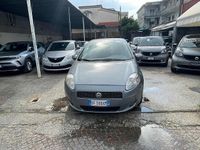 Usata Fiat Grande Punto Dynamic 65 CV (47 kW) 2007 Grigio Utilitaria