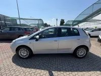 Usata Fiat Punto Easy 75 CV (55 kW) 2014 Argento Utilitaria