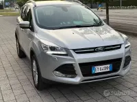 Usata Ford Kuga S 150 CV (110 kW) 2015 Grigio SUV