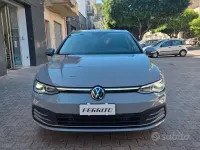 Usata VW Golf VIII Style 150 CV (110 kW) 2022 Grigio Berlina