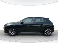 Usata Peugeot 208 Active 101 CV (74 kW) 2024 Nero Utilitaria