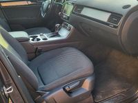 Usata VW Touareg 239 CV (175 kW) 2011 Grigio SUV