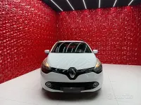 Usata Renault Clio 73 CV (53 kW) 2014 Bianco Station wagon