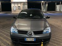 Usata Renault Clio II 75 CV (55 kW) 2007 Berlina