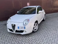 Usata Alfa Romeo MiTo Distinctive 105 CV (77 kW) 2010 Bianco Utilitaria